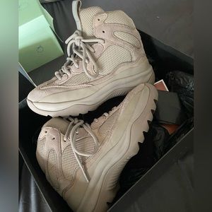 Yeezy s.7 desert boot